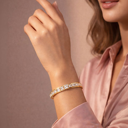 Shivora Gold Crystal Openable Bracelet