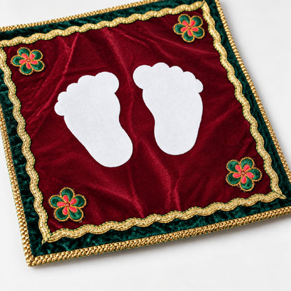 Baby Pagla Rumal Kanku Pagla Footprint Welcome Cloth | Red & Green Decorative Baby Footprint Mat with Golden Border | Newborn Baby Welcome Ceremony, Griha Pravesh, Pooja & Traditional Ritual